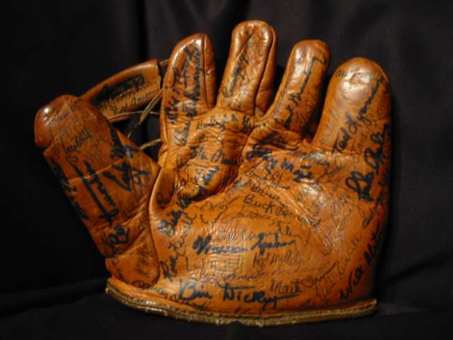 Hall of Fame Glove Front